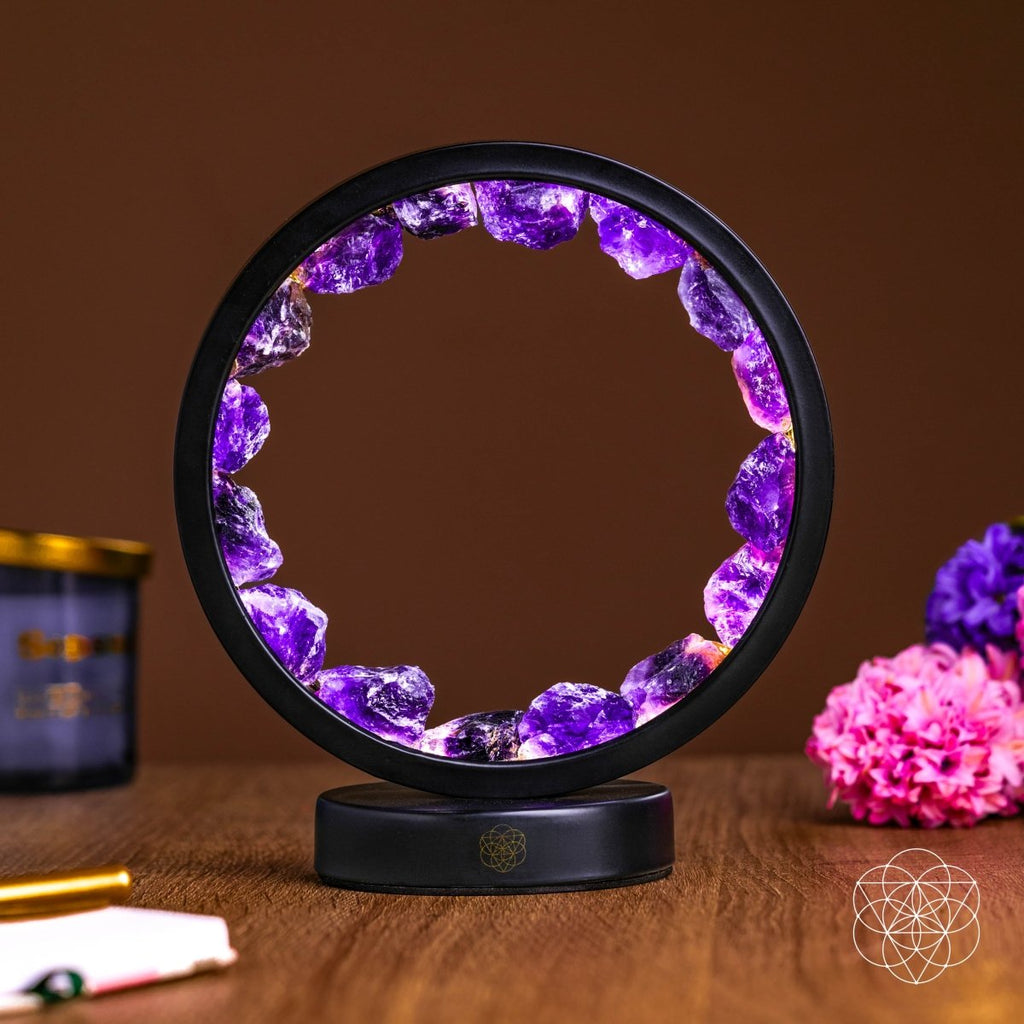 Ich bin in Frieden – Spiritueller Schutz Amethyst-Lampe